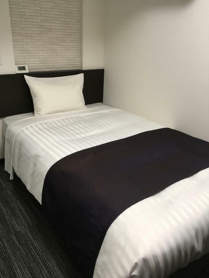 Shinbashi Urban Hotel Токио Экстерьер фото